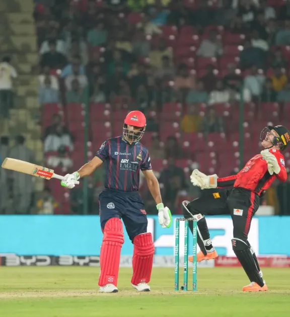 unfiltered Cricket - Karachi Kings Batting Crumbles in Lahore Qalandars vs Karachi Kings
