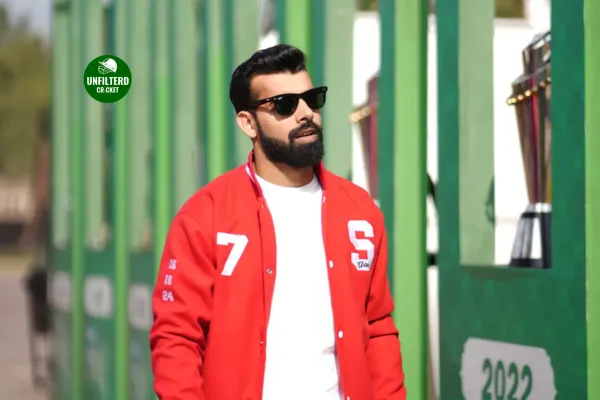 PSL Islamabad United vs Lahore Qalandars IU Crush LQ by Shadab Khan 8W